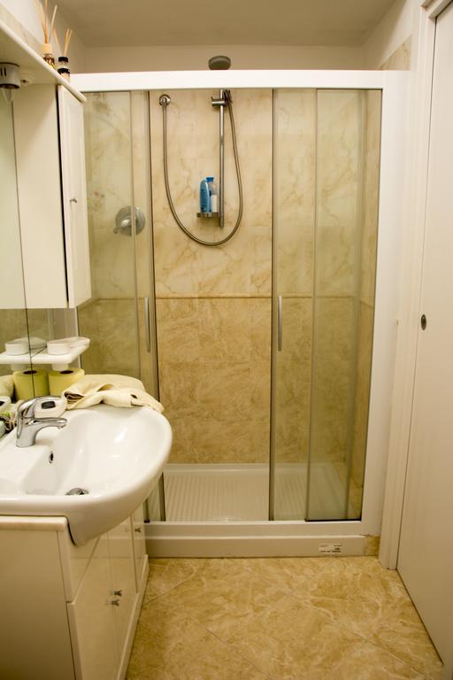 Mare Apartment Follonica Cameră foto